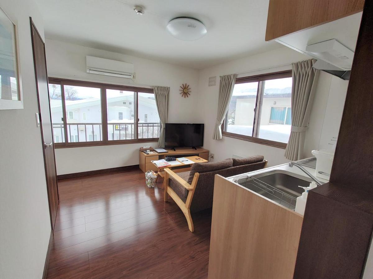 Вилла Kashiwa House Фурано Экстерьер фото